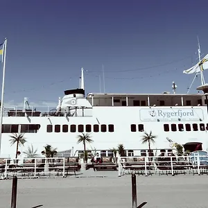 Botel Rygerfjord &, Stockholm
