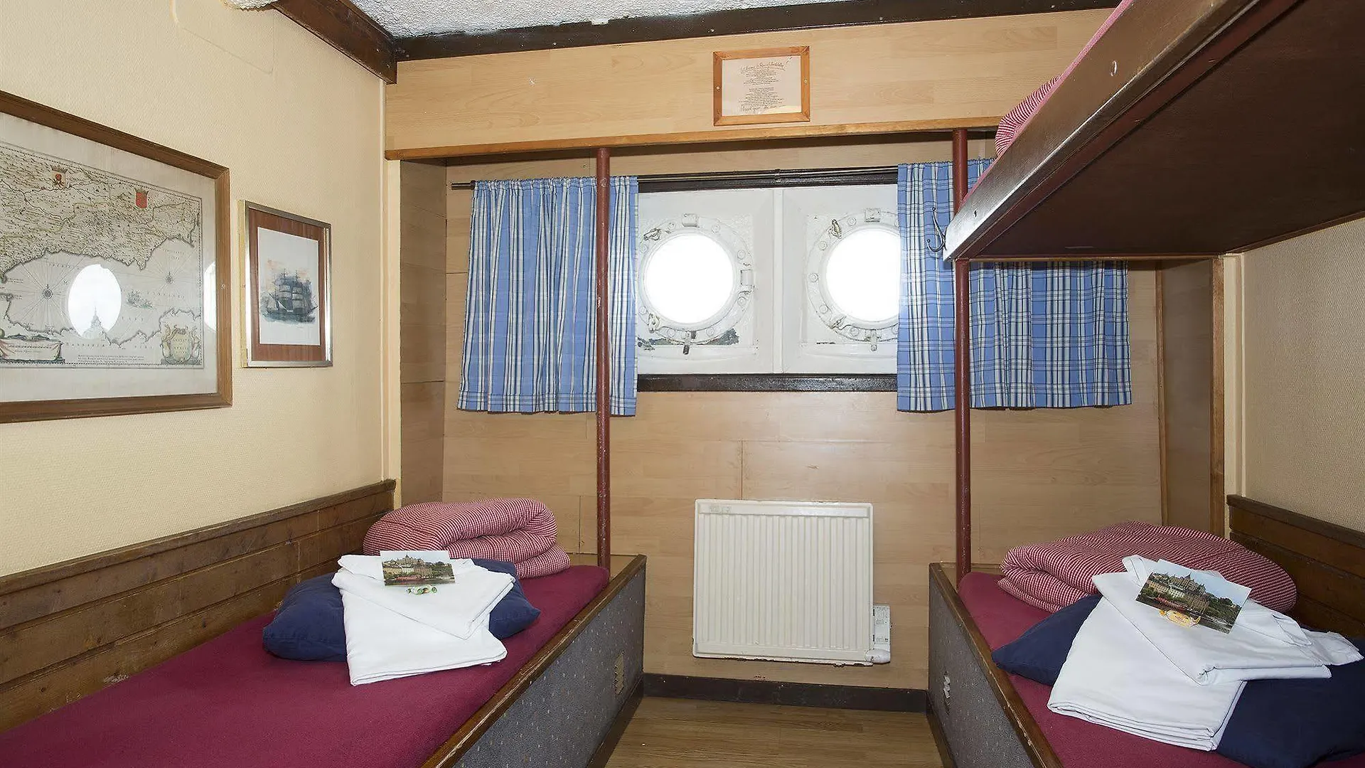 Botel Den Roeda Baten Estocolmo